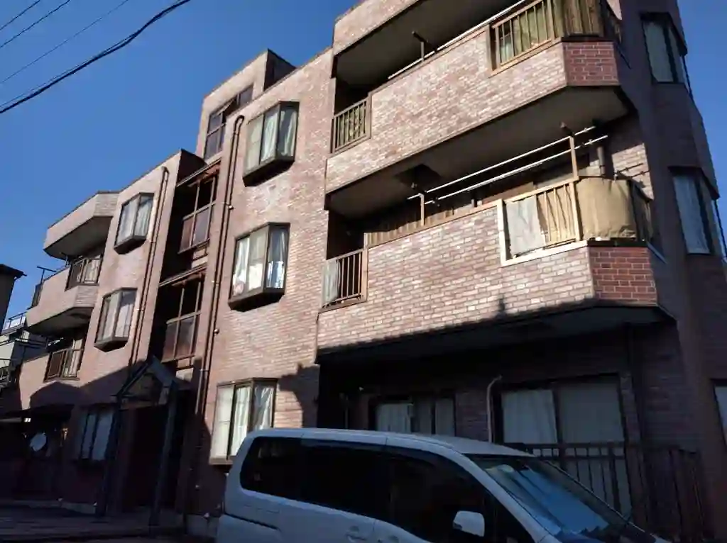 BEE VALLEY 外観