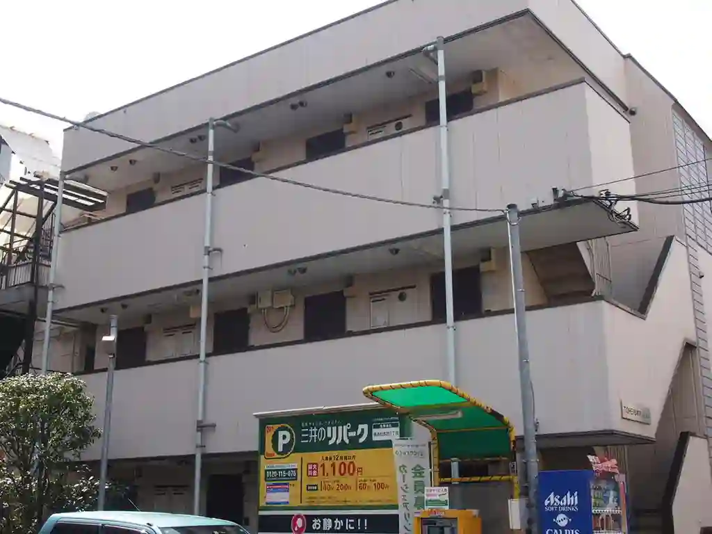 岩永ビル 外観