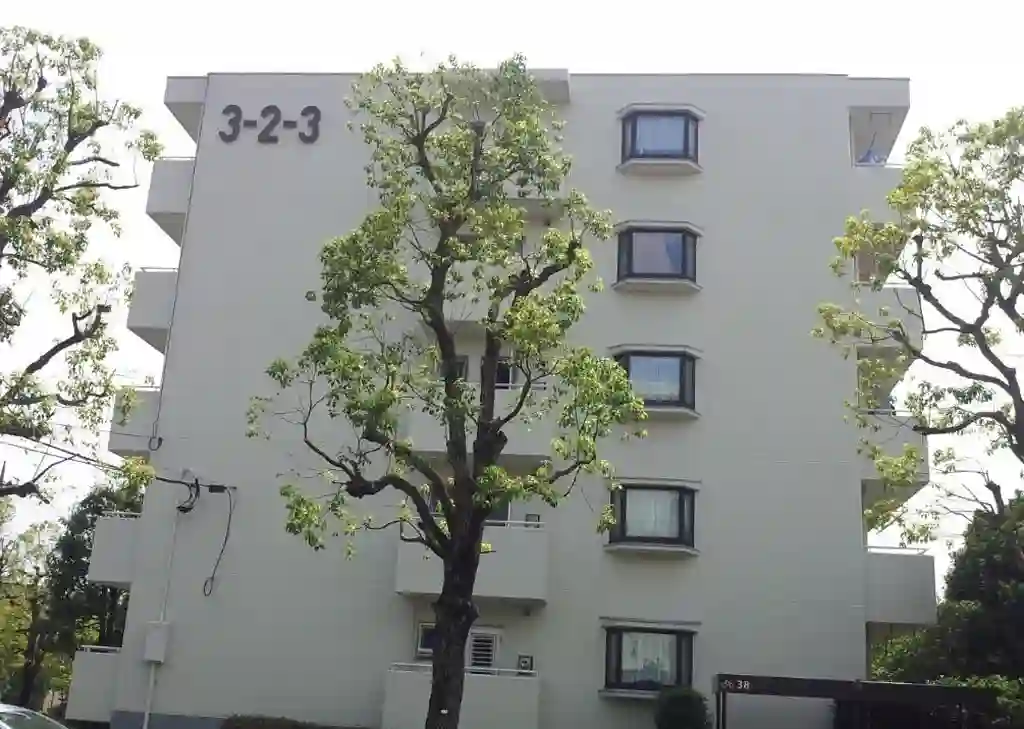 あざみ野団地3-2-3号棟 外観