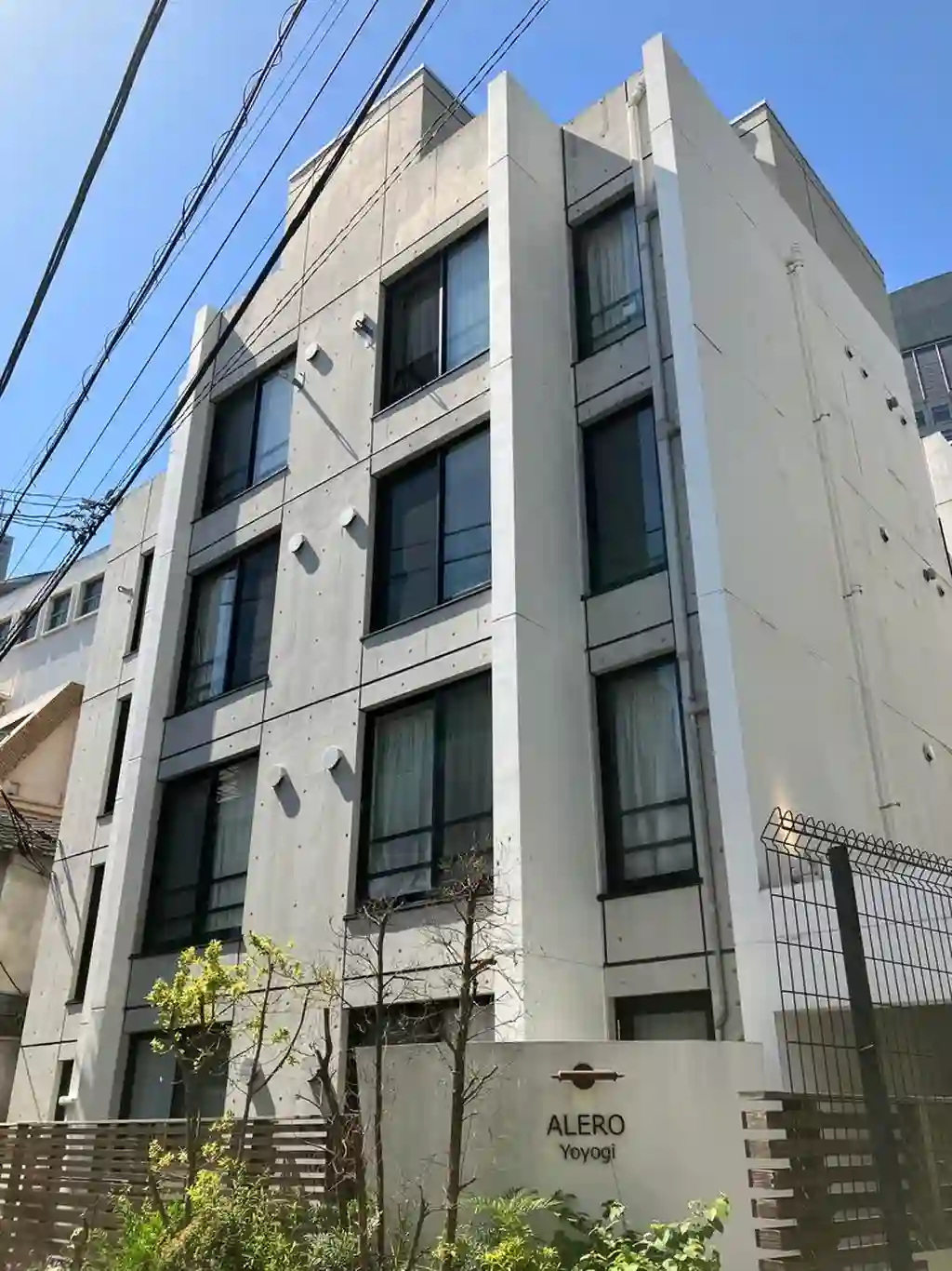 ALEROYoyogi 外観