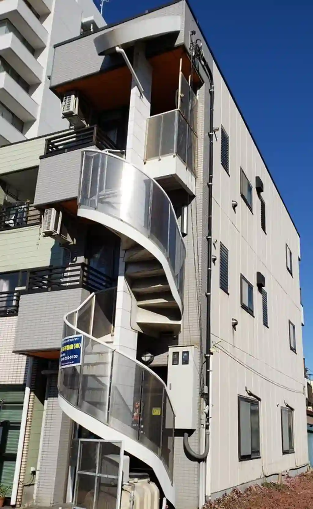 エクセル本町 外観