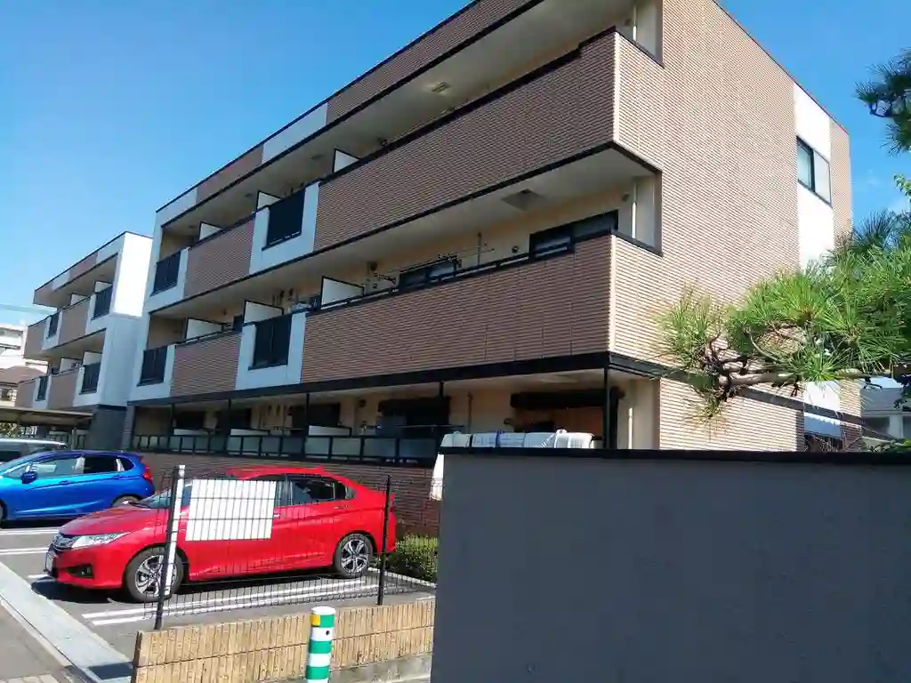 ネオエレガンス越谷 外観
