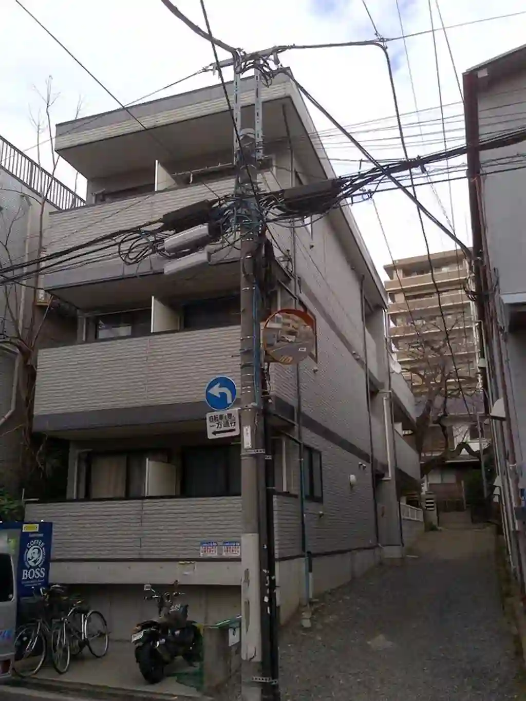 レオパレスホワイトヒルズ 外観