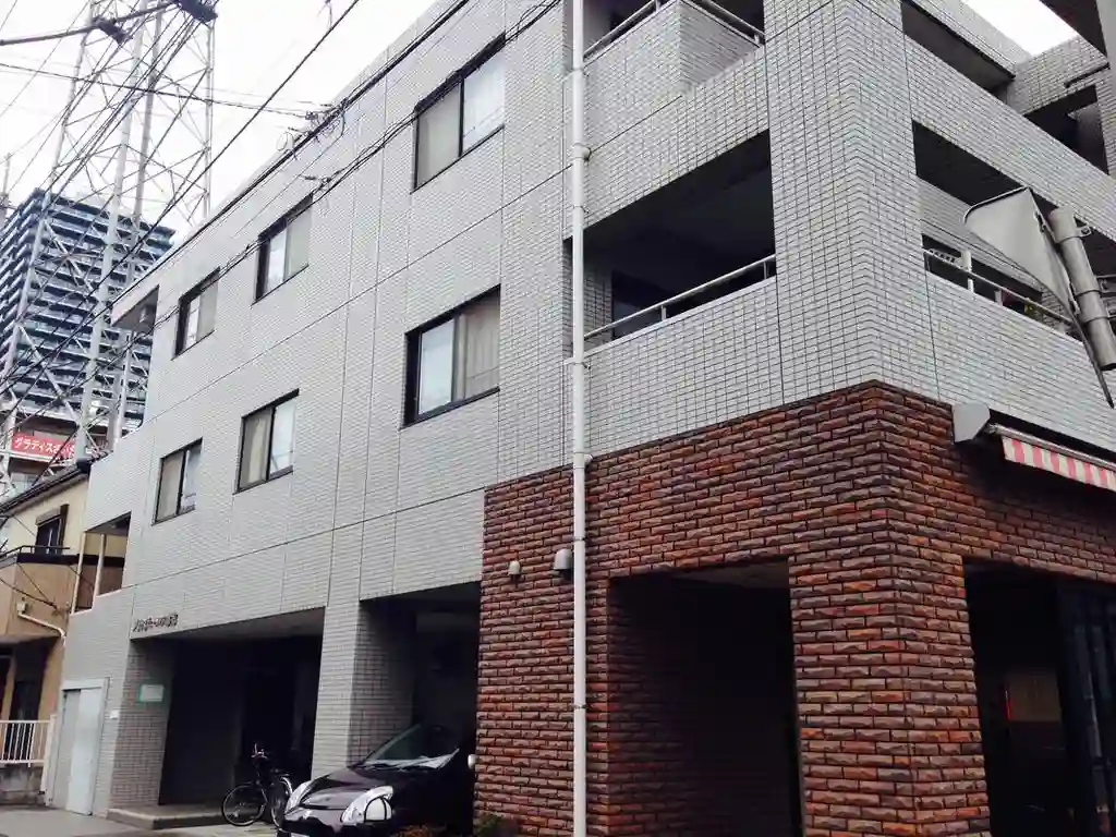 プリムヴェール六番館 外観