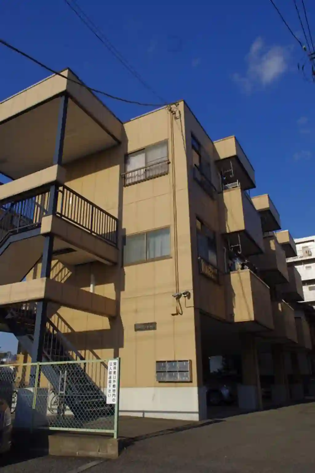 吉岡マンション 外観
