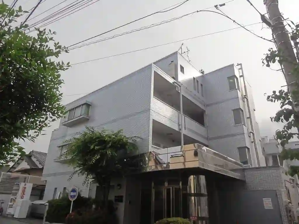 クラウンパレス与野本町 外観