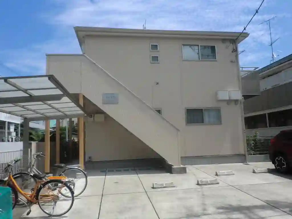 ジュネス 外観
