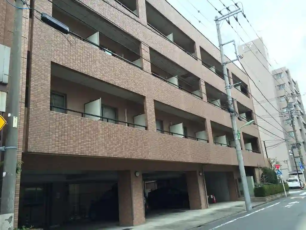 ドミール大鳥居 外観
