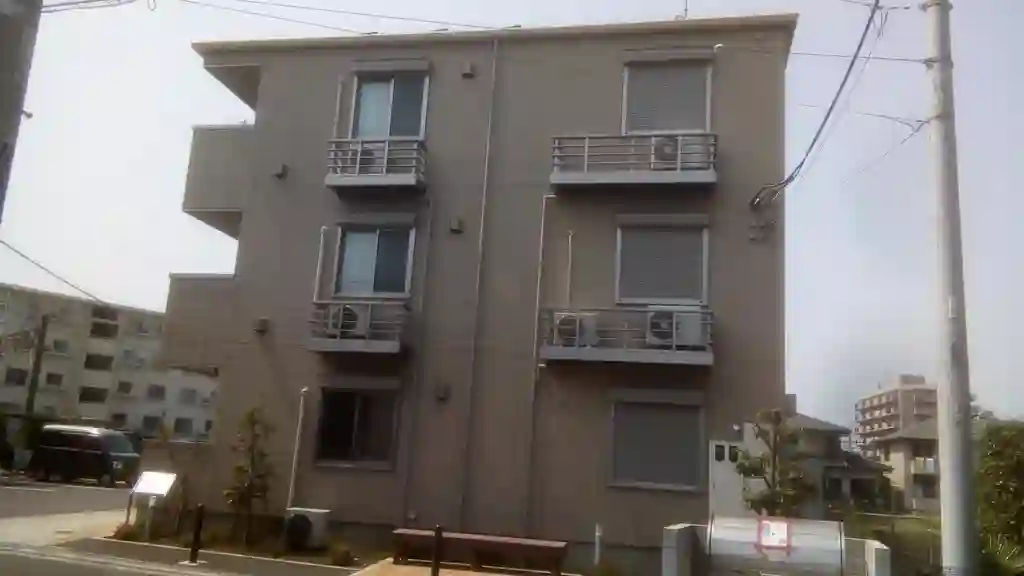 LESOLEILI 外観
