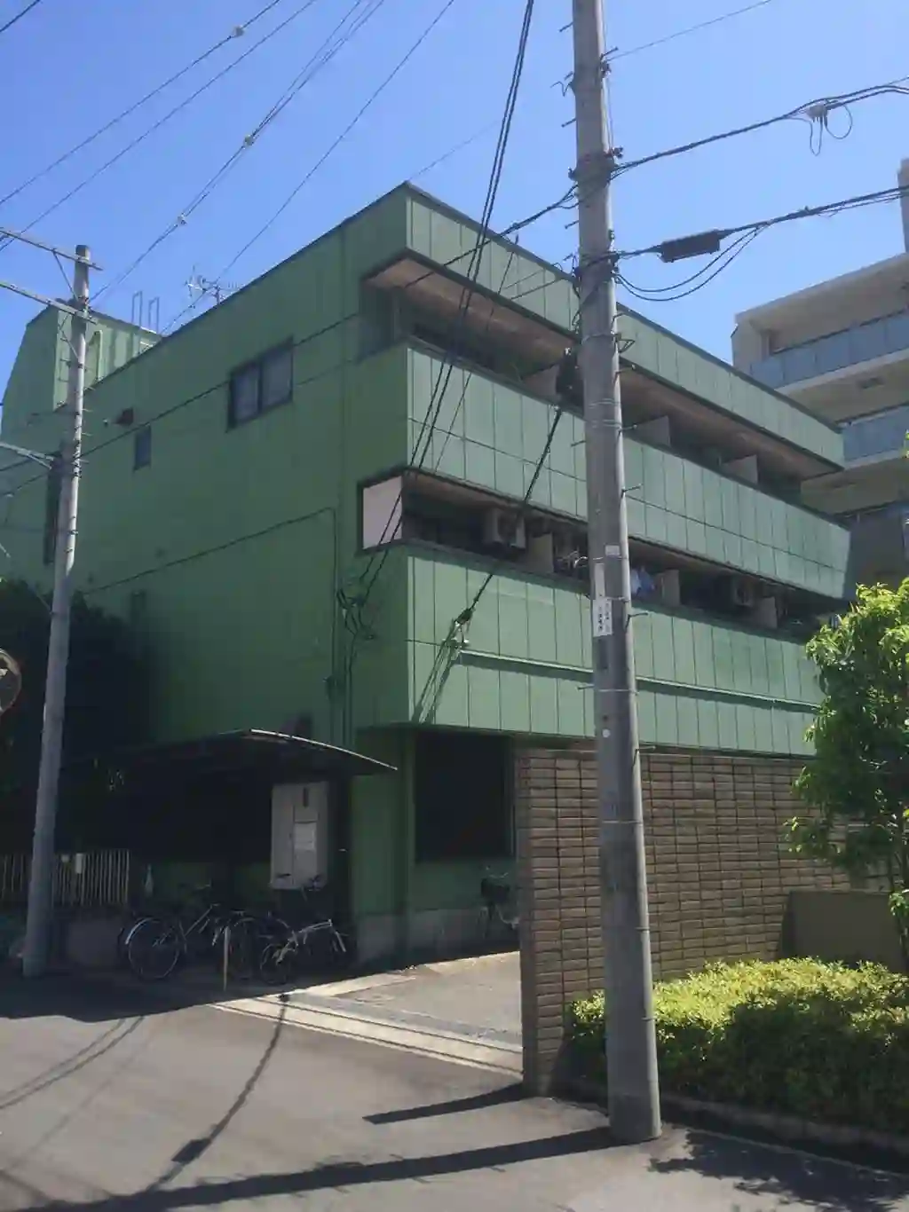 AKビル 外観