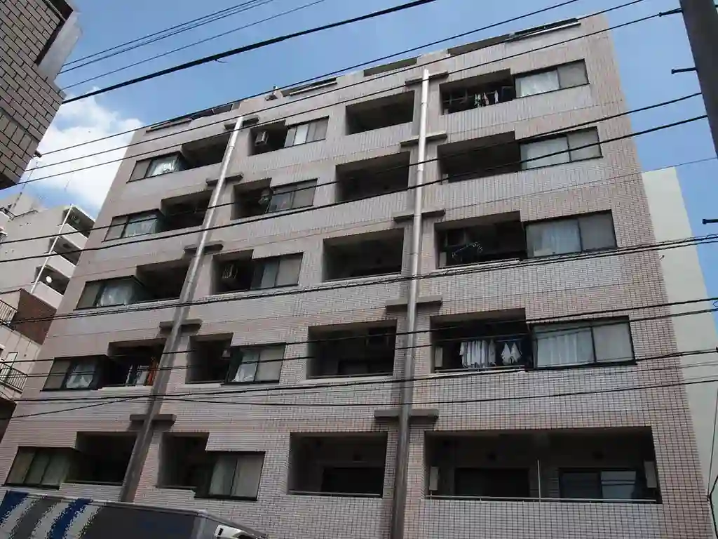 モンシャトー鶴見成和 外観