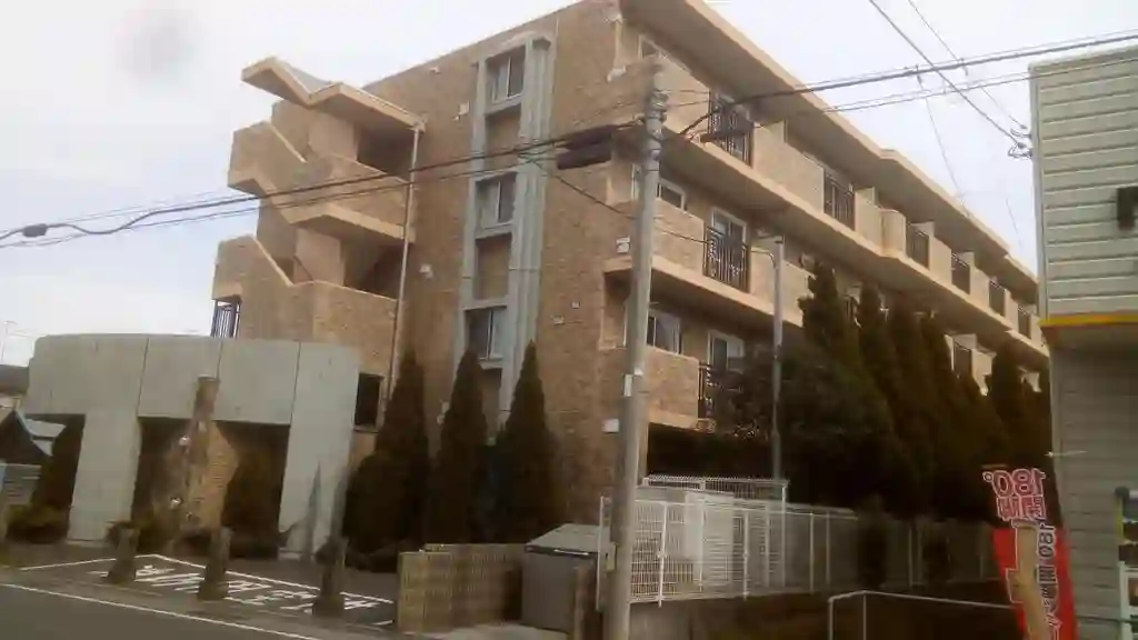 SEVEN FOUR 外観