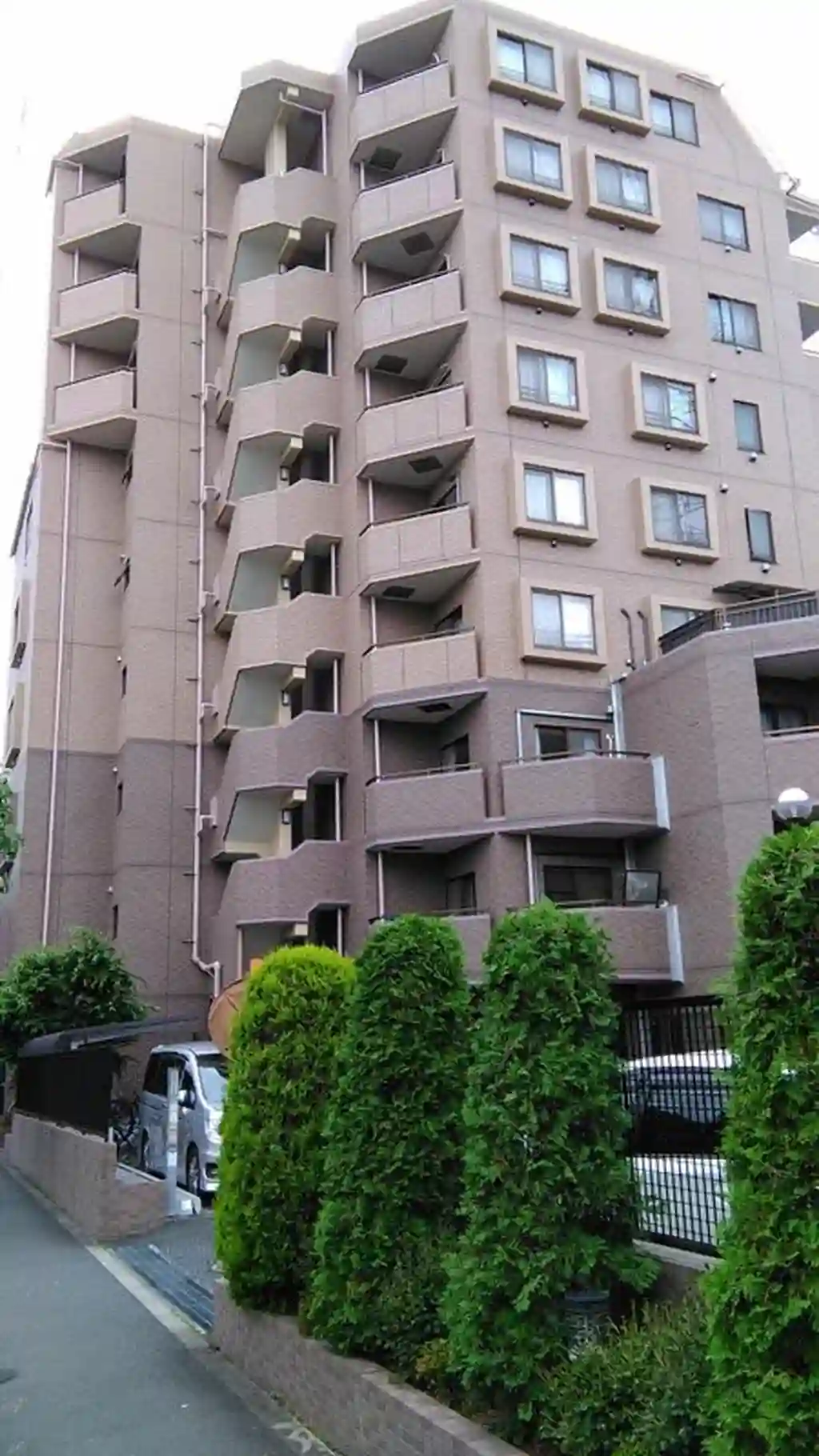 セーナ多摩センター 外観