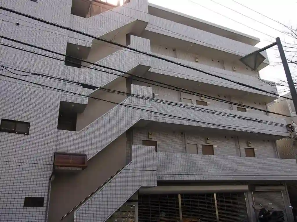 ブランニュー横浜 外観