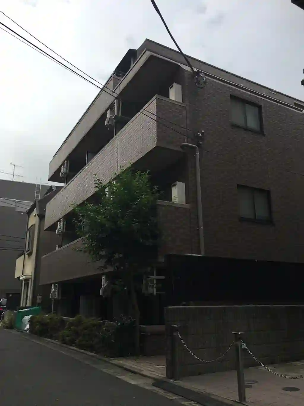 ラミアール学芸大学 外観