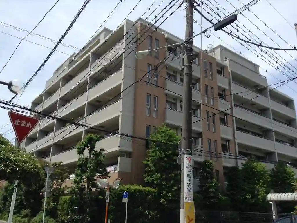 プラウド浦和岸町ガーデニア 外観