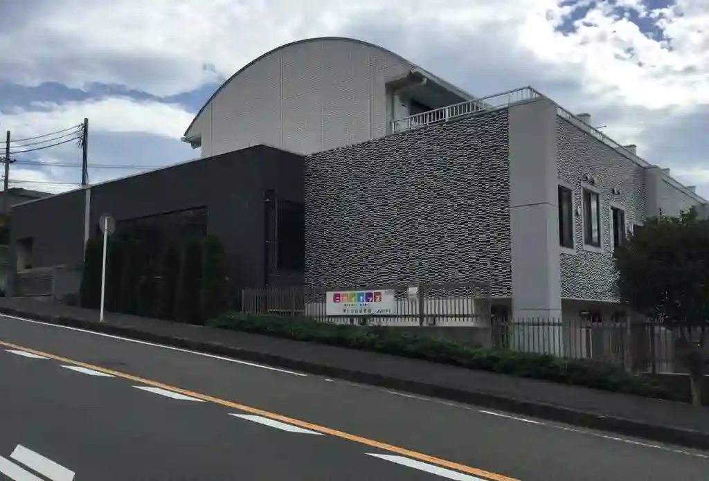 TRINTY 外観