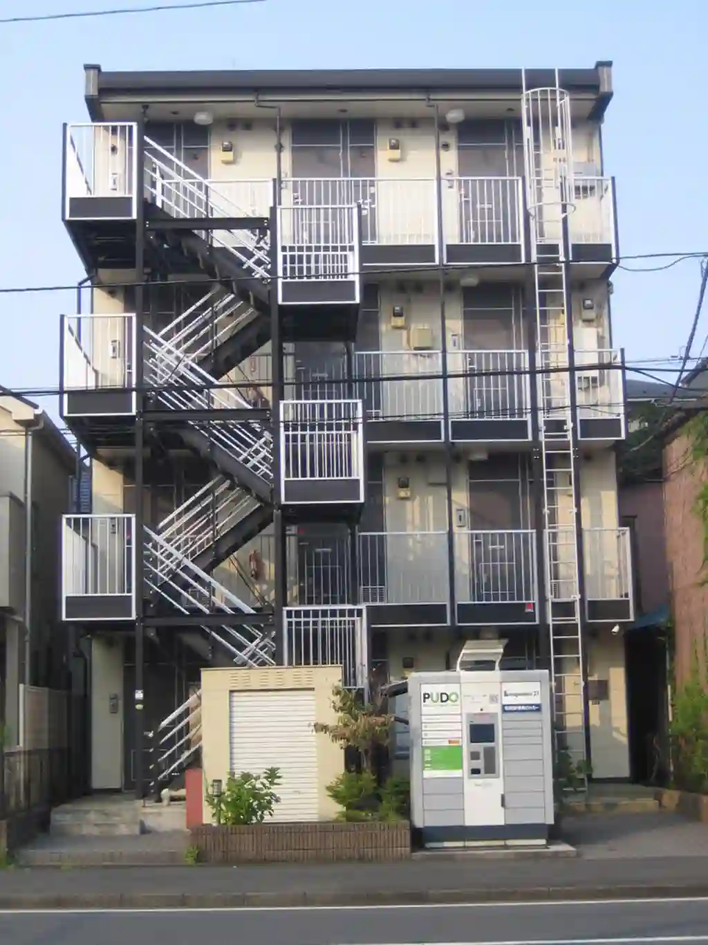 レオパレスマツザト 外観