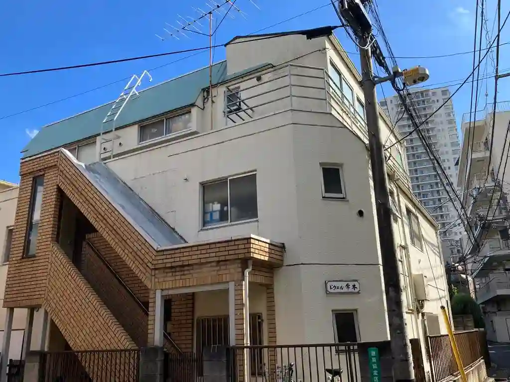 ドウエル常本 外観