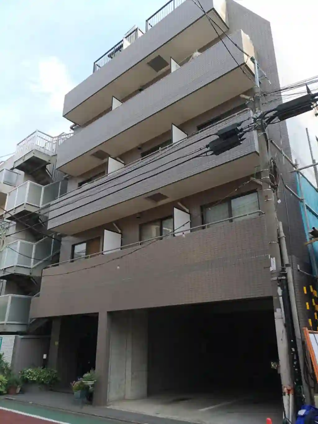 れすぽあーる中目黒 外観