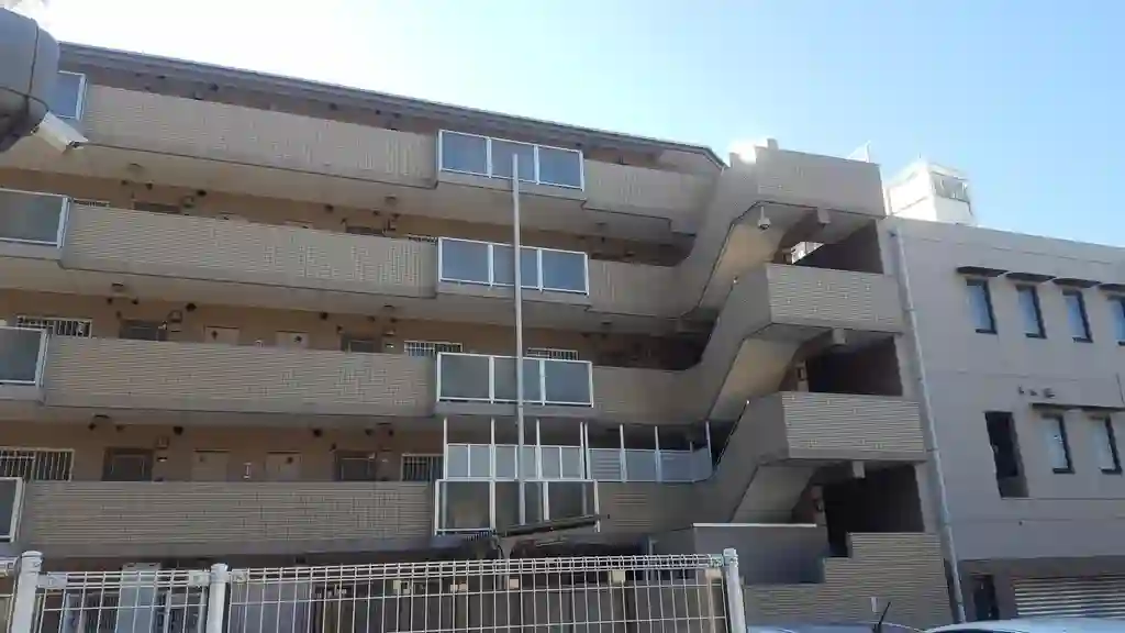 サンプラザ港南台 外観