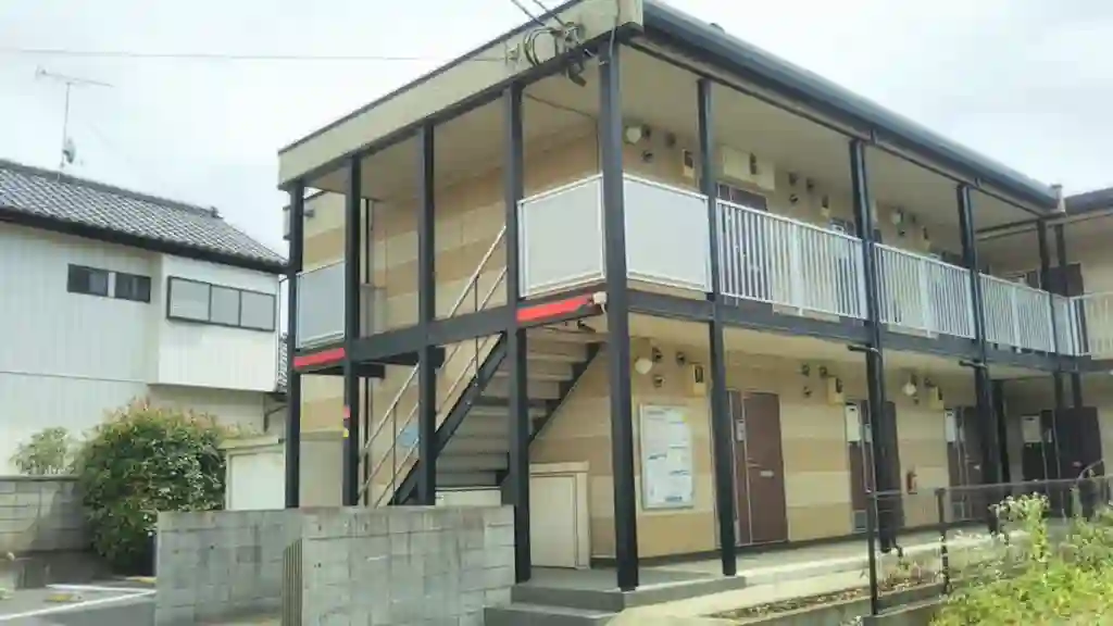 レオパレスポラリス 外観