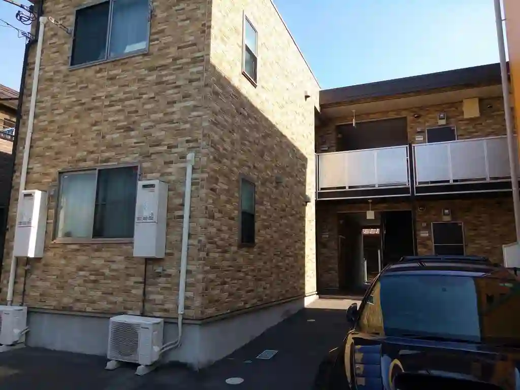 リブリ・ROOMYS 外観