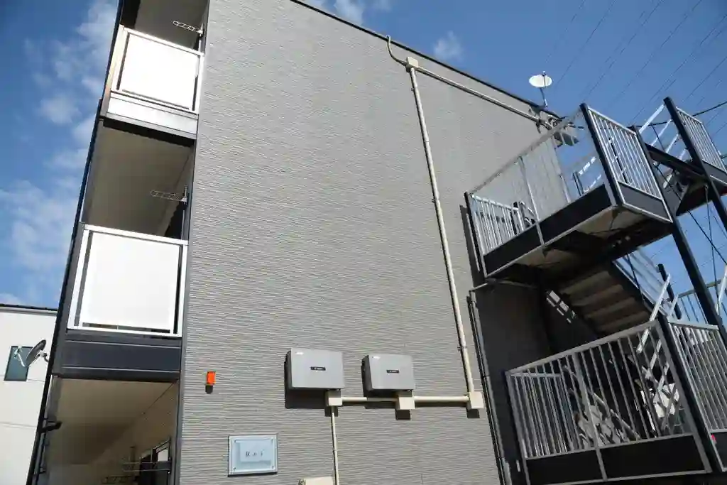 レオパ REI 外観