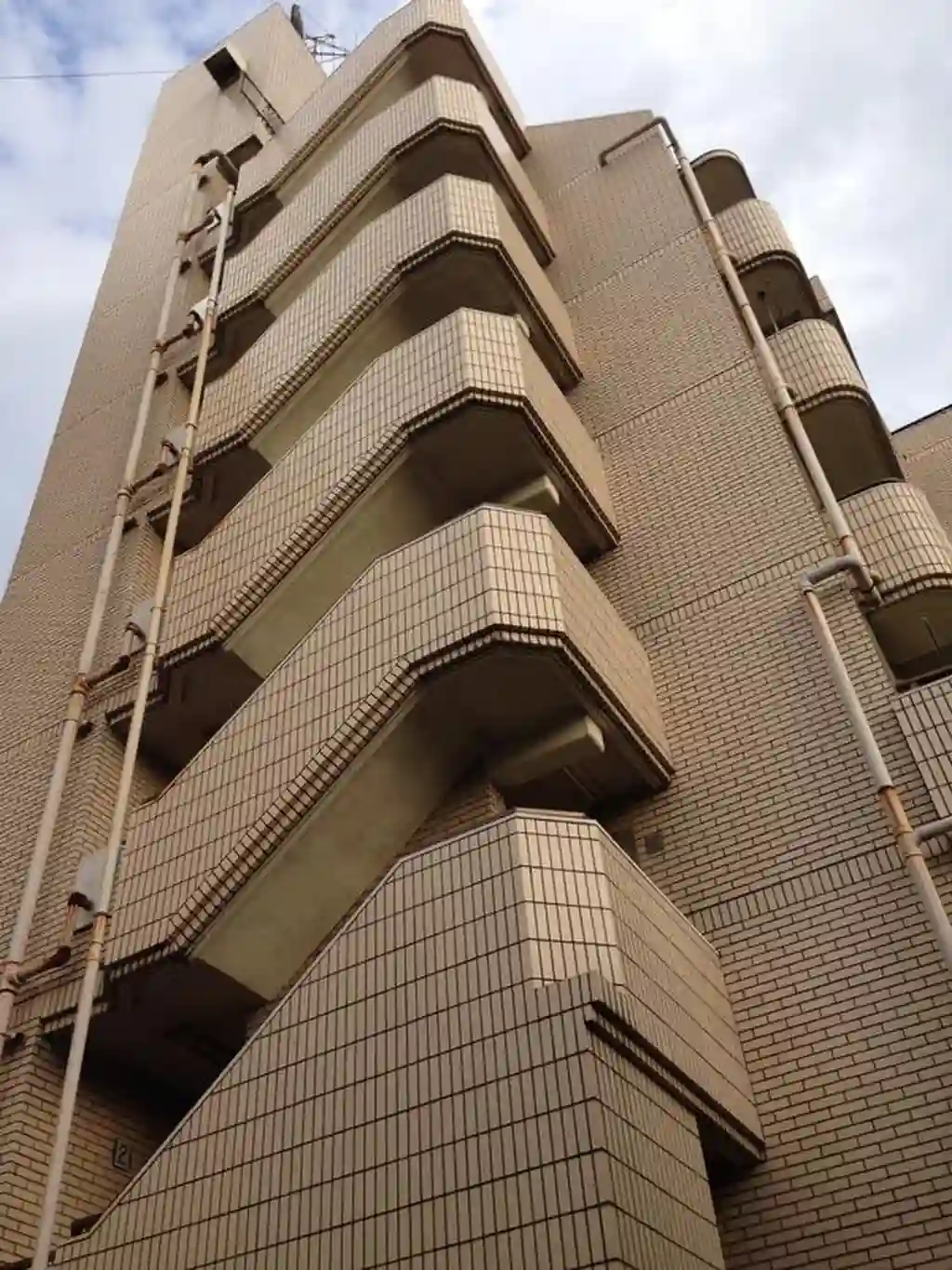 ロイヤルパレス綾瀬 外観