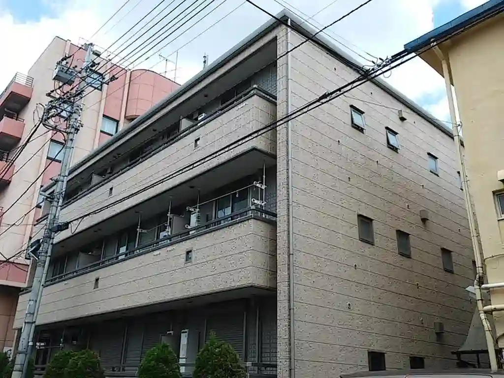 プレミアージュ久米川 外観