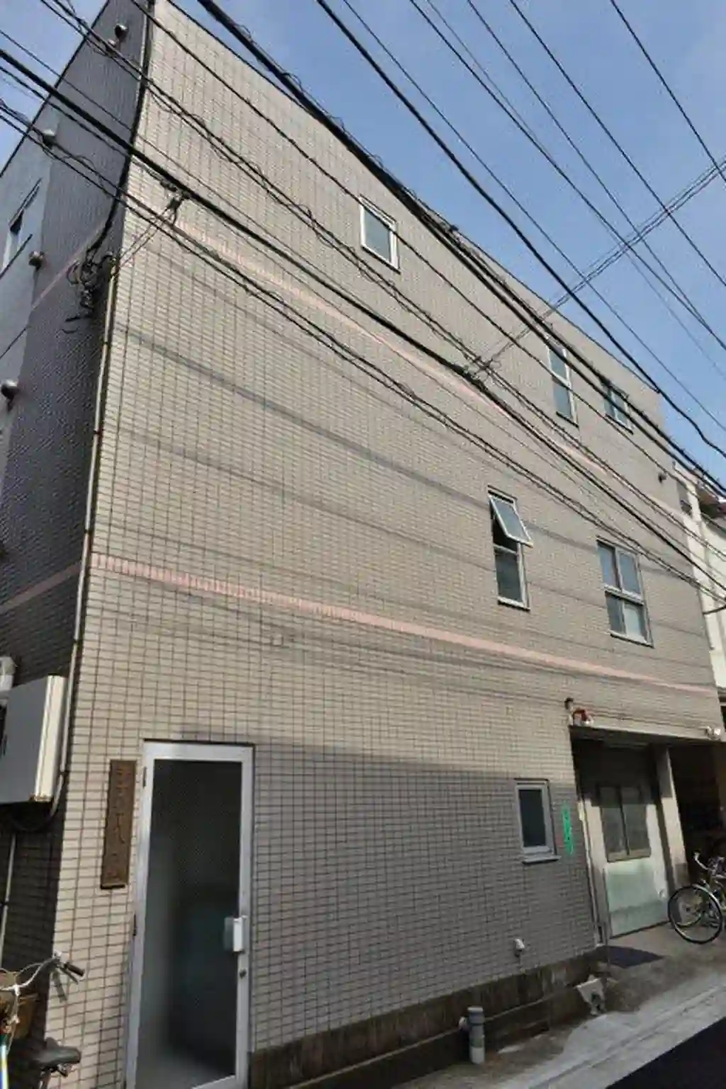 チナリーハイム 外観