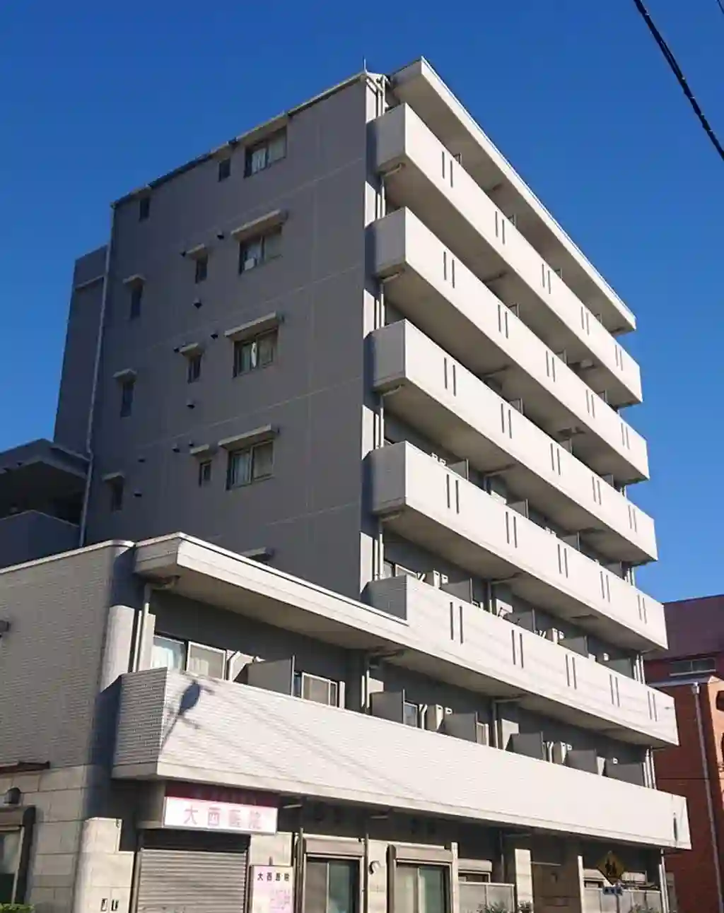 ウェルグラン 外観