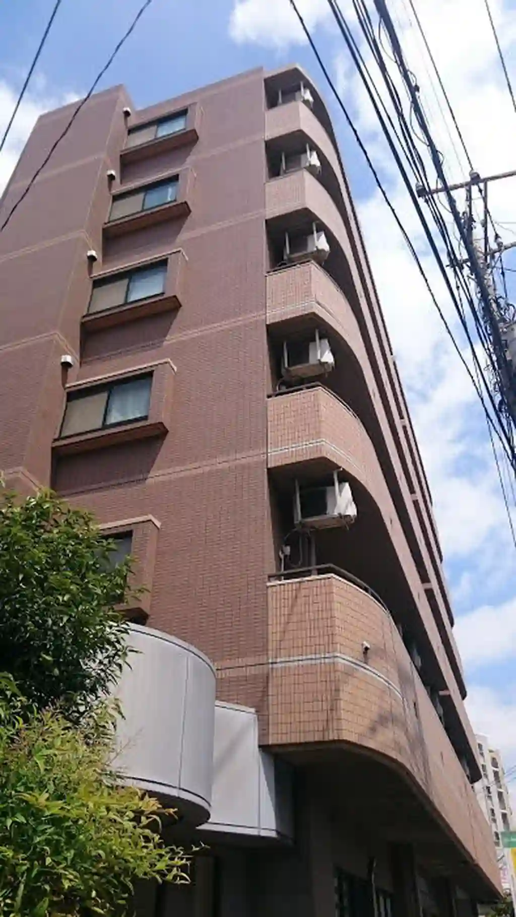 ワイズフラット 外観