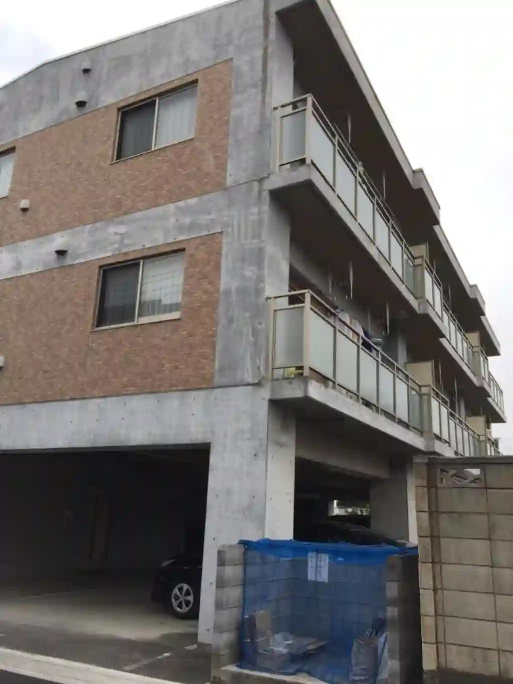 サンモール秋山 外観