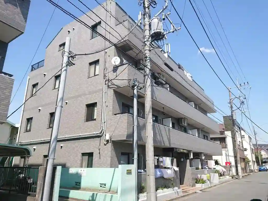 ビッグヴァン横浜瀬谷東館 外観