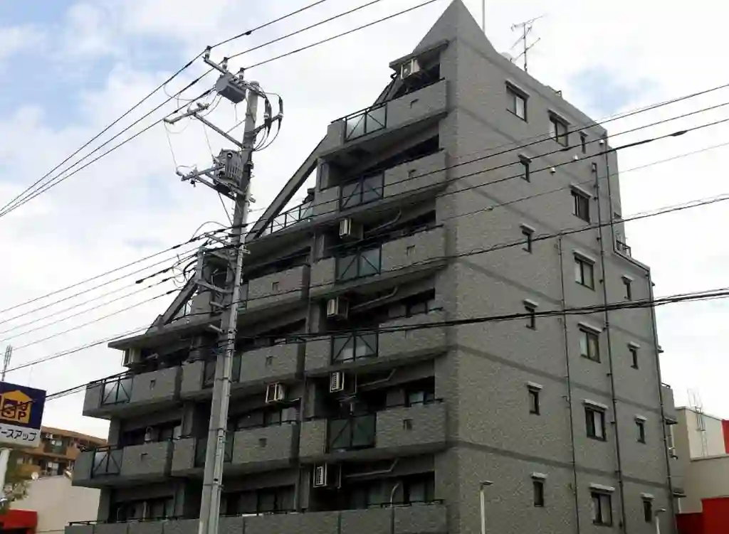エミネンスラルジュ大倉山 外観