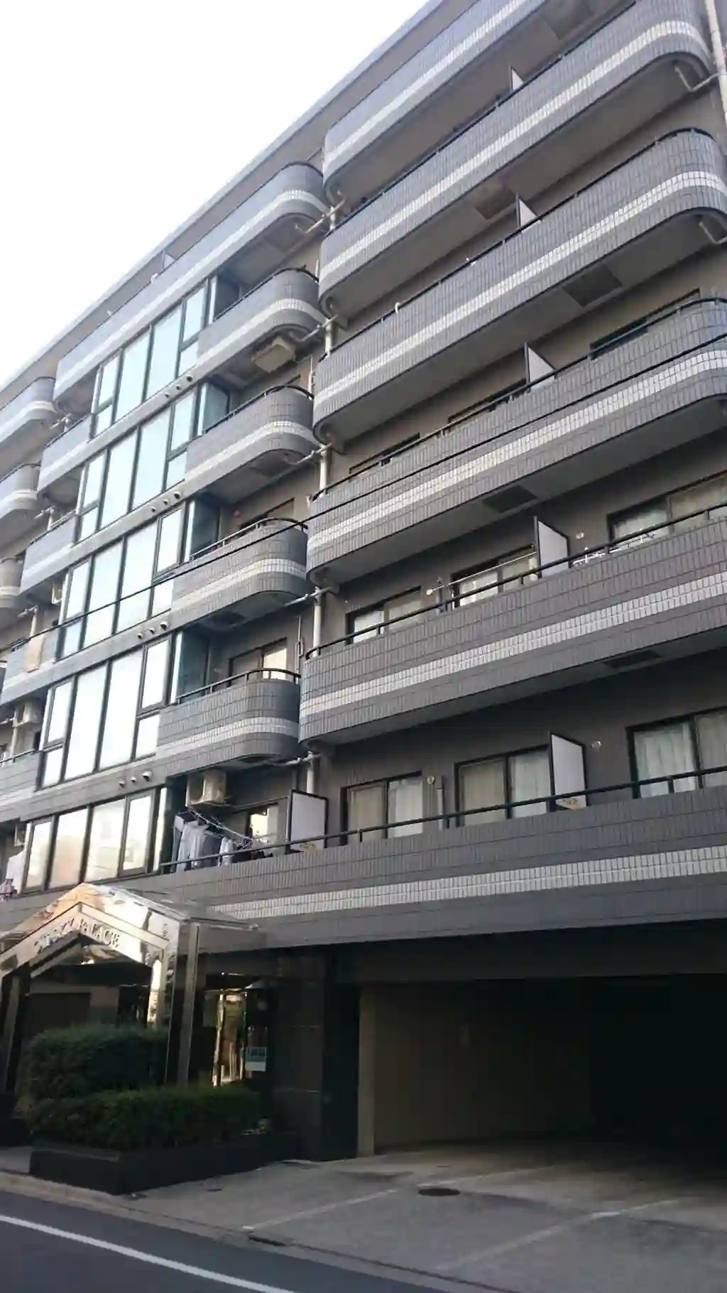 王子スカイパレス 外観