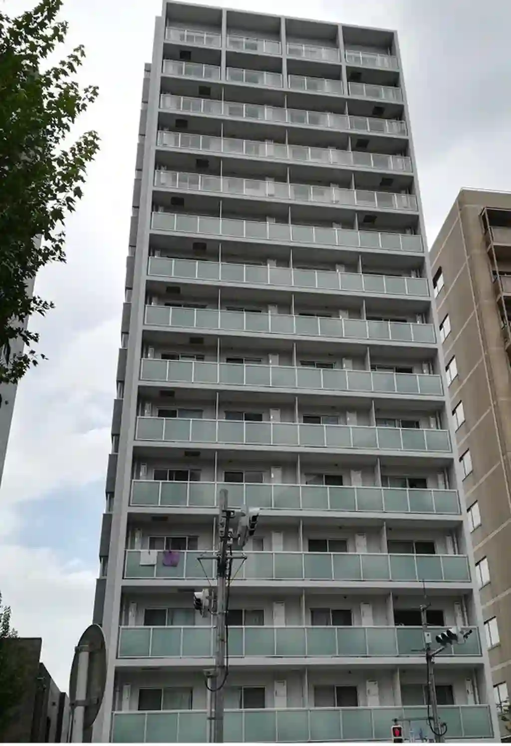 COMFORIA西新宿 外観