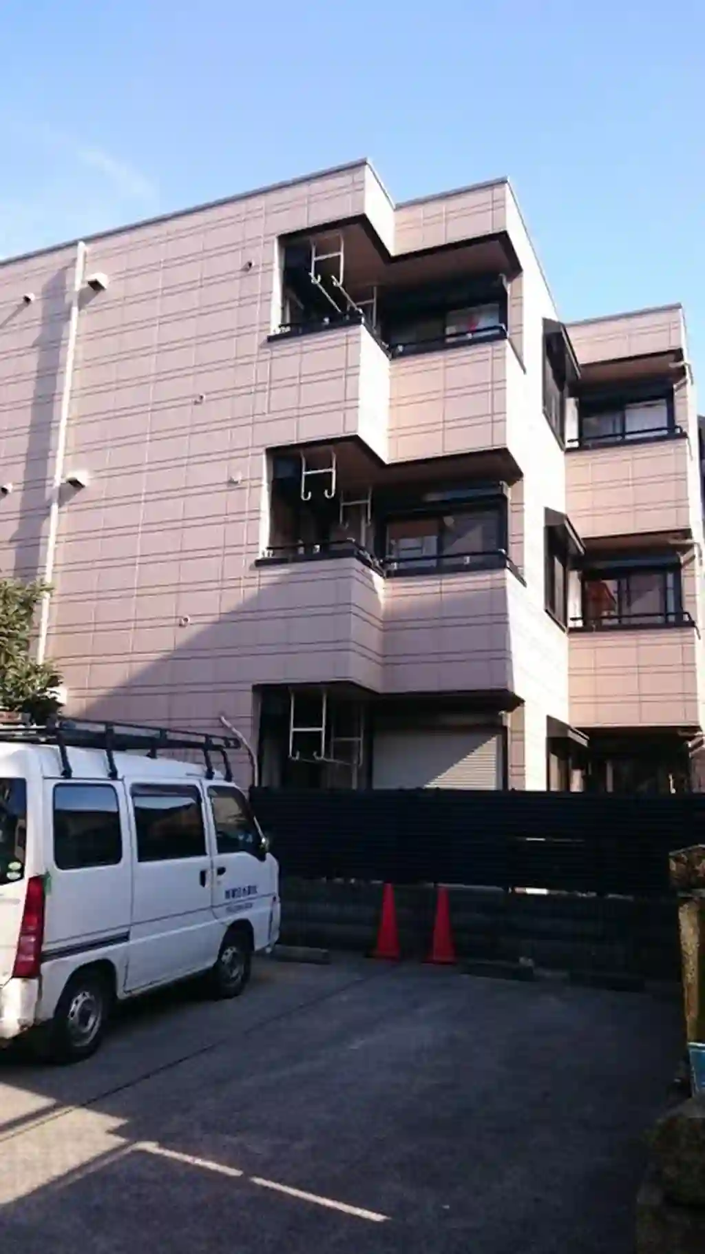 フローレス上池 外観