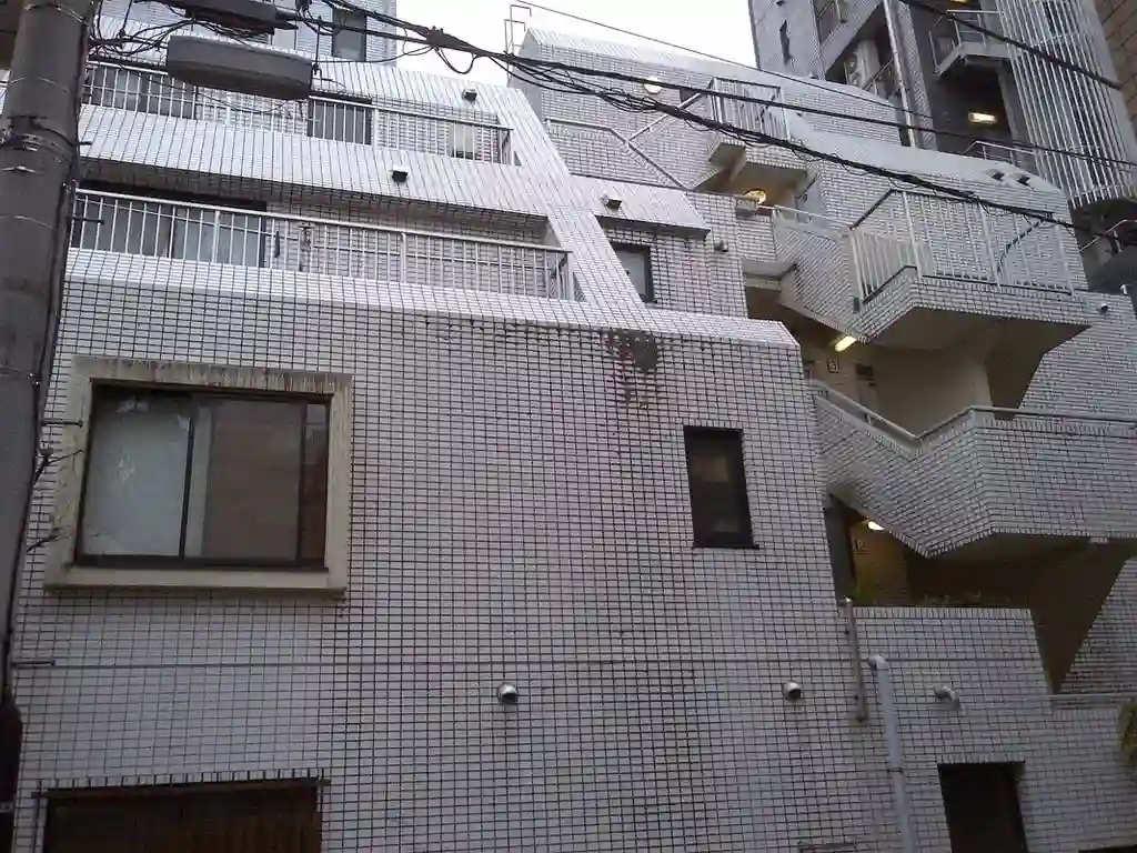 リラヒューセット 外観