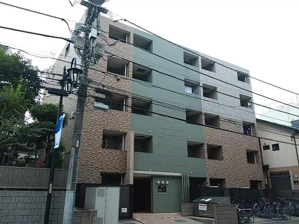 エルブルース 外観