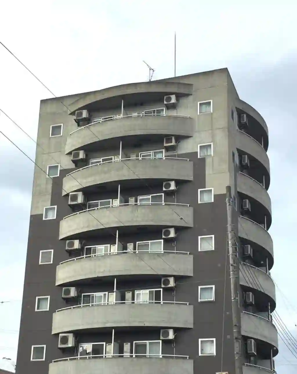 ラトゥールTAKAHASHI 外観