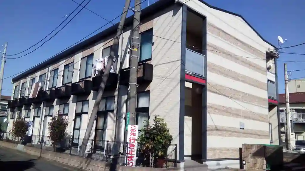 レオパレスセレブレーション 外観