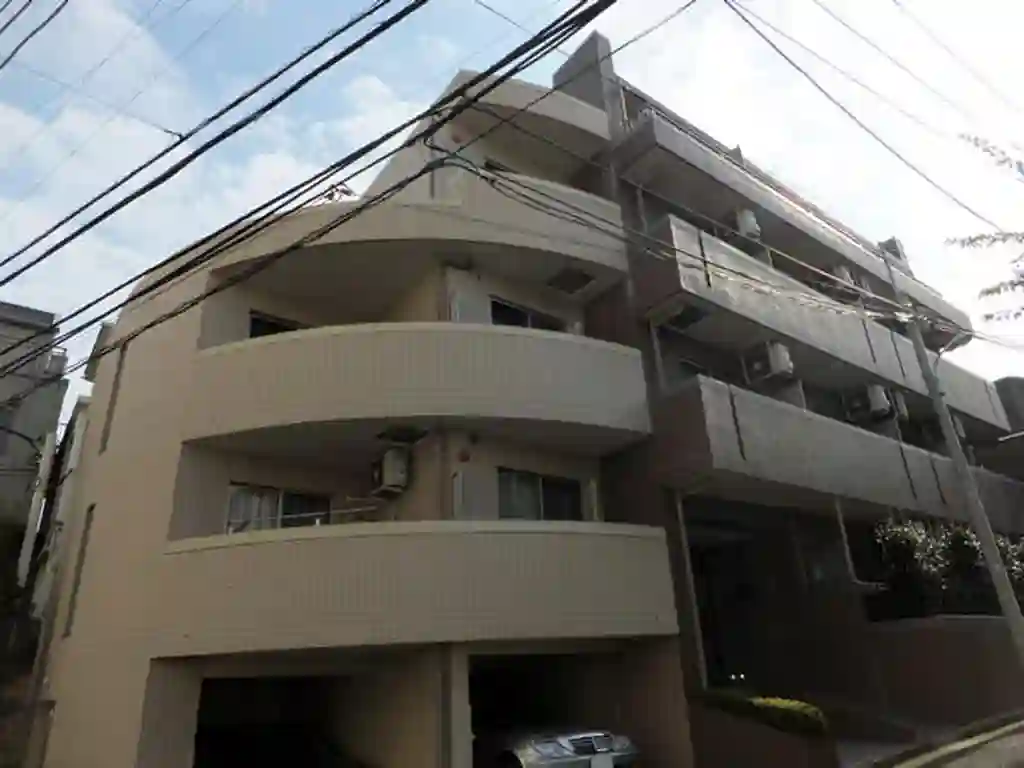 ラグジュアリーアパートメント目黒東山 外観