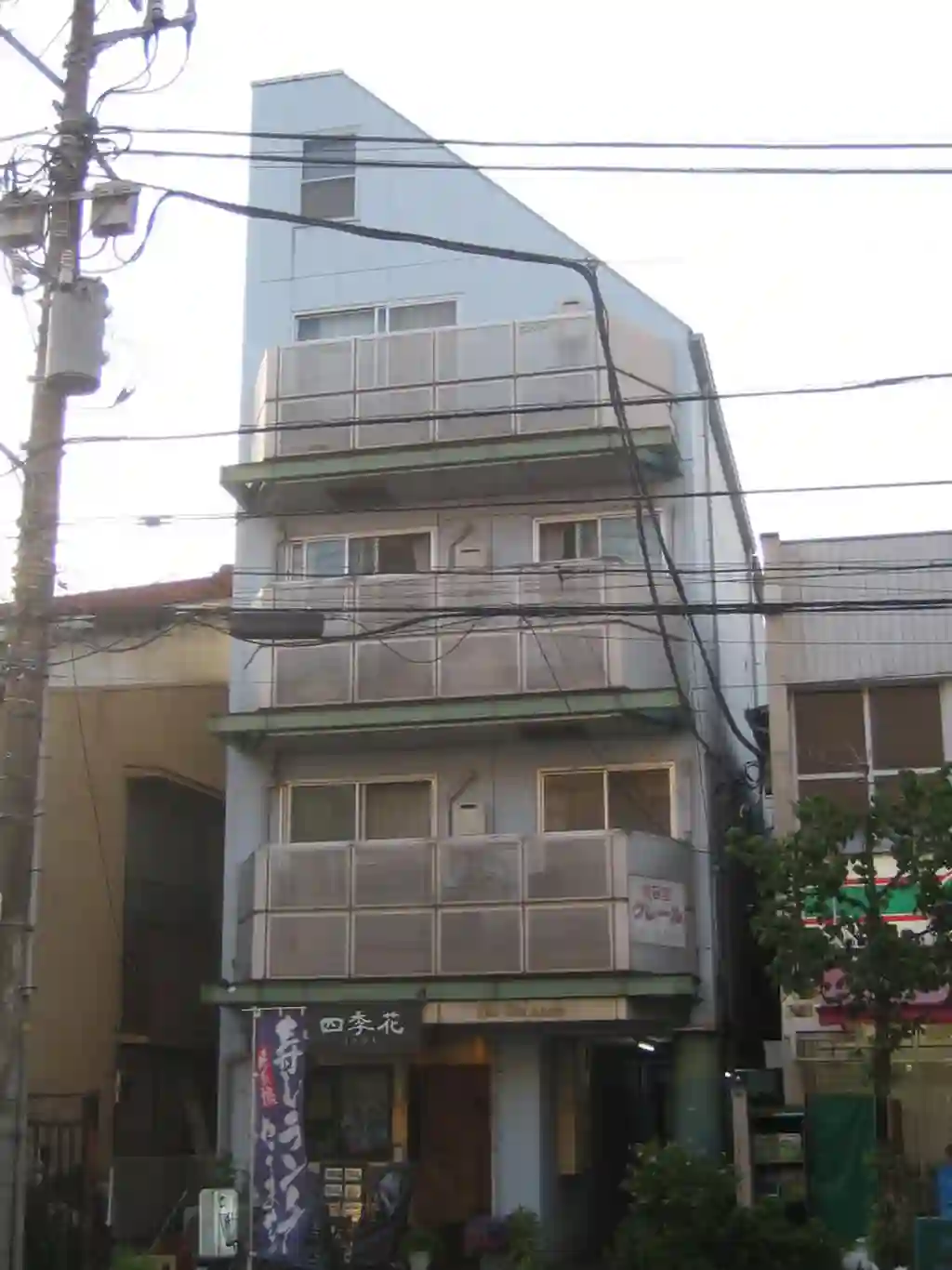 エルシルクアンドウ 外観