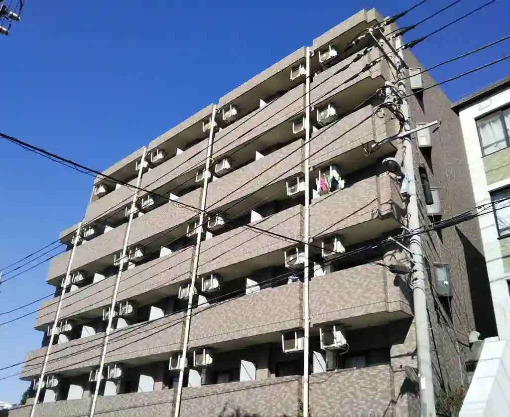 アンブリン鶴見 外観