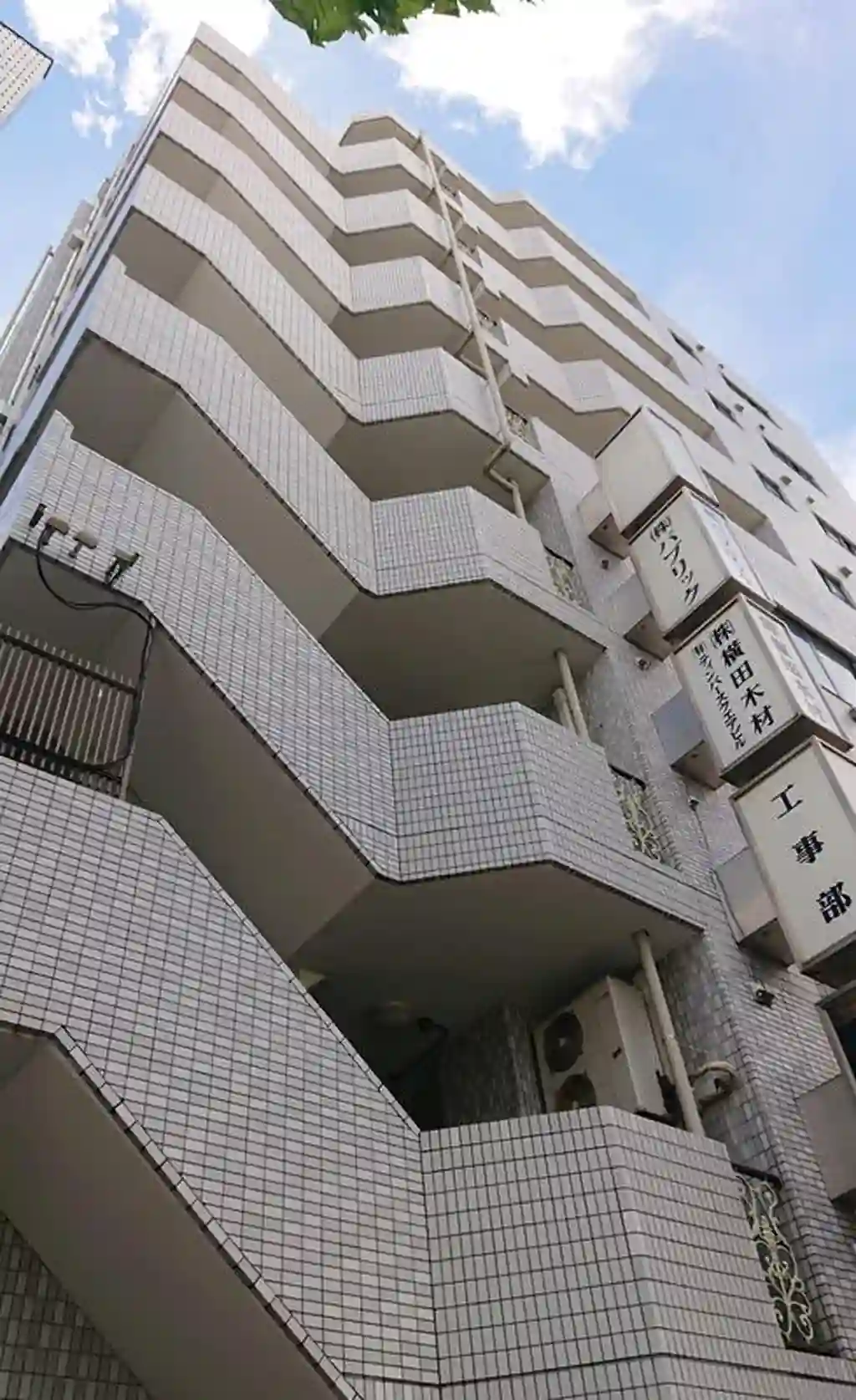 ティンバースクエアビル 外観