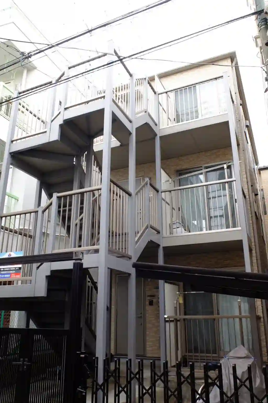 シントラ西小山 外観