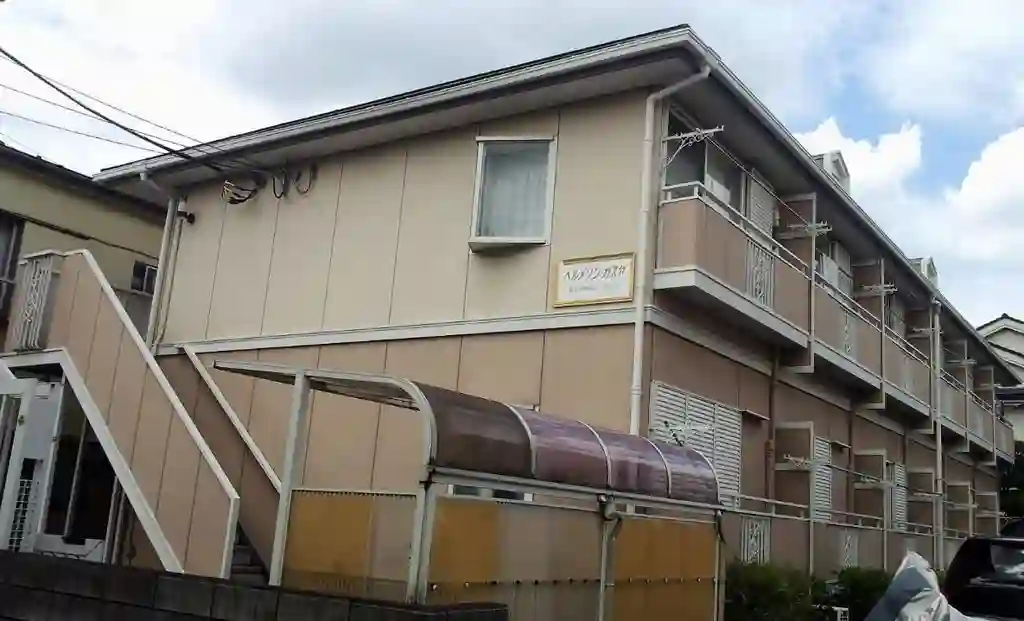 ベルメゾンカスヤ 外観