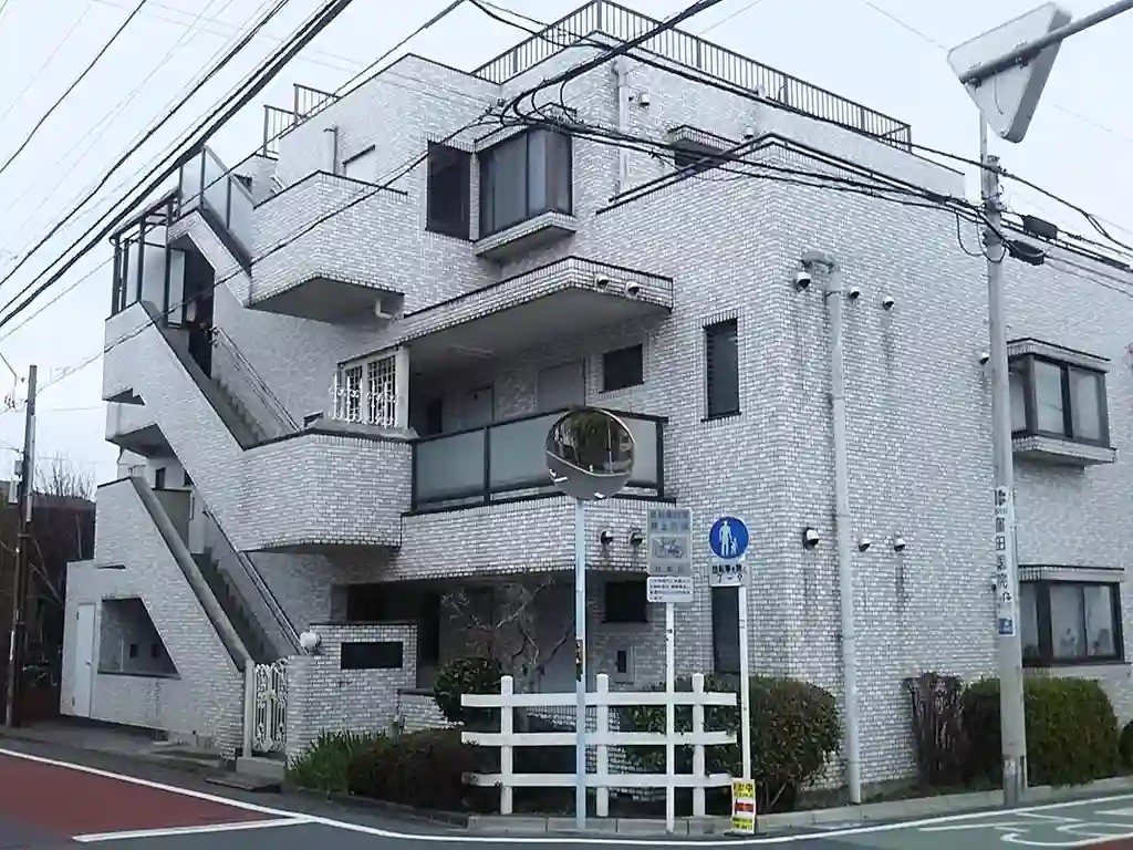 カーサ・泉 外観